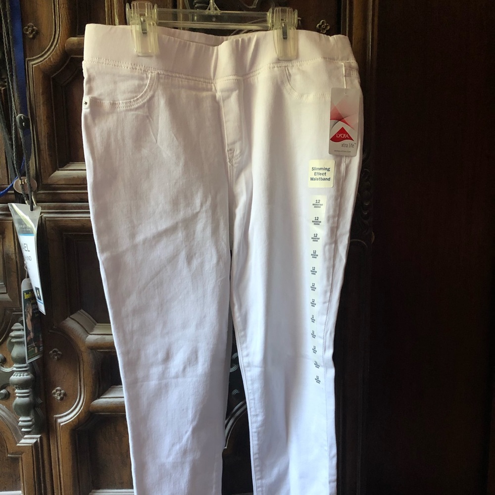 Woman’s jeggings